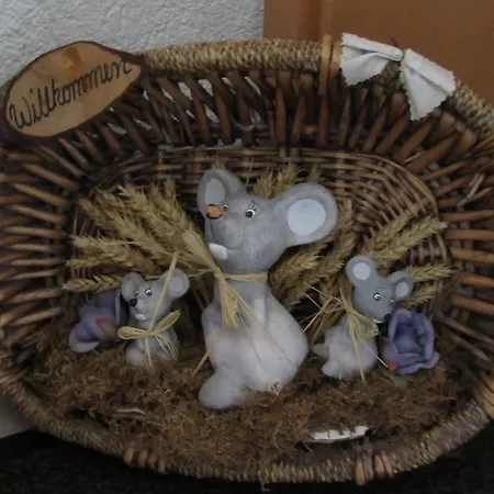 Alpen-chalet アパート エールヴァルト